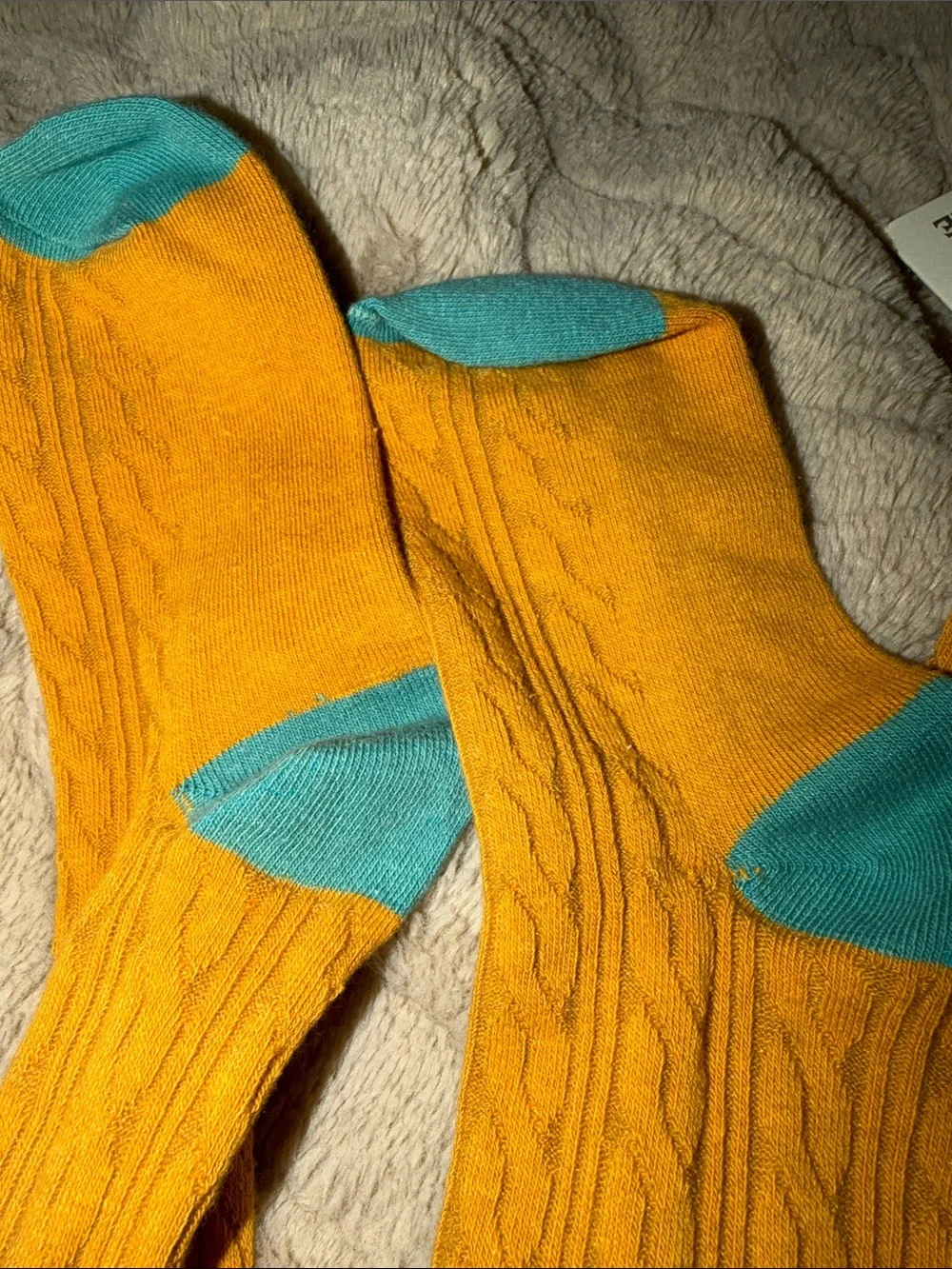 Finding Foxtale Cable Knit Pants / Leggings - Size L (NWT)